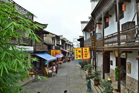恋爱中并不存在性格不合这一说法游戏画面